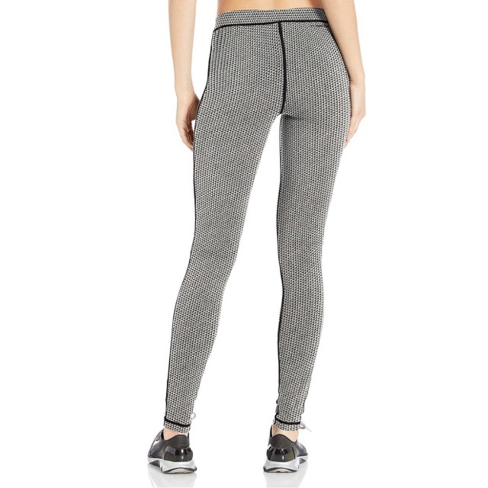 Under Armour Women's Favorite Gray/Black Legging Checkpoint - Picture 2 of 6